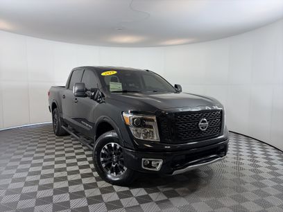 Used 2019 Nissan Titan PRO-4X w/ Pro-4x Convenience Package