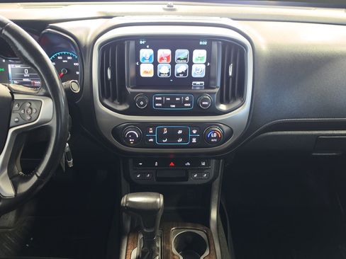 Used 2017 GMC Canyon SLT w/ Driver Alert Package AWD/4WD image 12