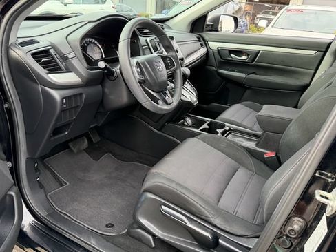 Used 2018 Honda CR-V LX image 6