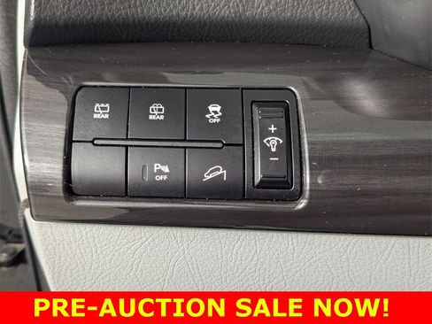 Used 2012 Kia Sorento LX w/ Convenience Pkg image 13