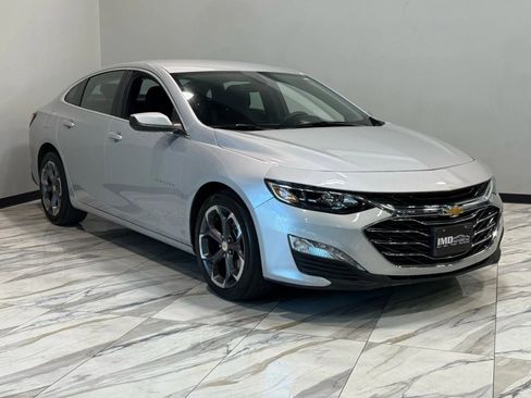 Used 2022 Chevrolet Malibu LT image 4