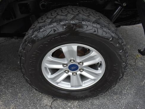 Used 2019 Ford F150 XLT AWD/4WD image 32