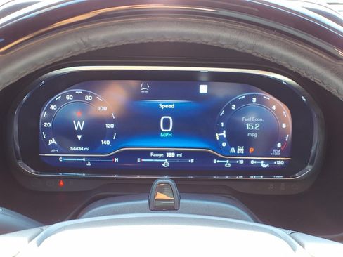 Used 2023 Chevrolet Tahoe Premier w/ Advanced Technology Package AWD/4WD image 13