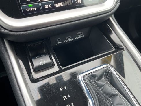 Certified 2024 Subaru Outback Limited image 20