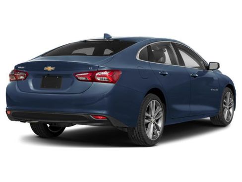 Used 2024 Chevrolet Malibu LT image 2
