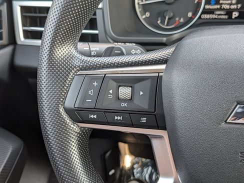 Used 2022 Mitsubishi Outlander ES AWD/4WD image 18