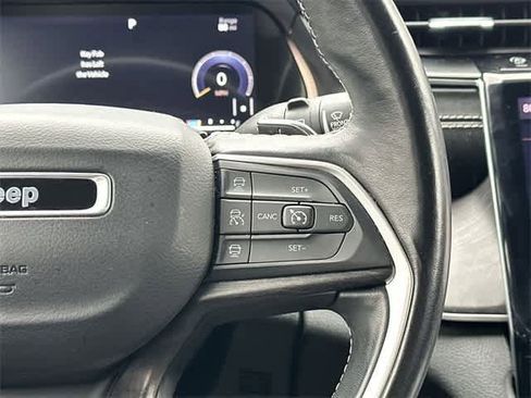 Used 2021 Jeep Grand Cherokee L Limited image 10