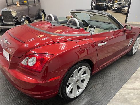 Used 2005 Chrysler Crossfire Limited RWD image 14