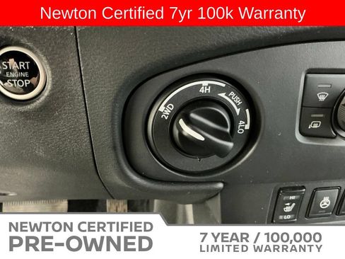 Used 2023 Nissan Frontier SV w/ Technology Package AWD/4WD image 10