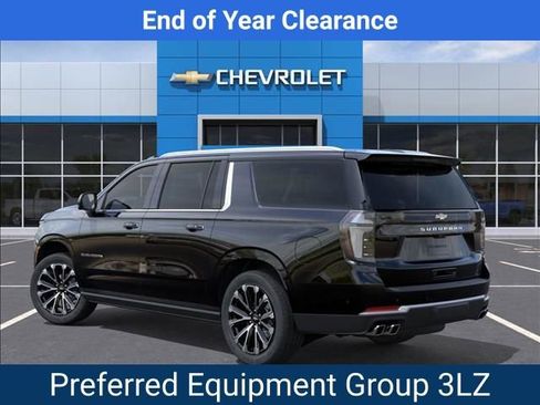 New 2025 Chevrolet Suburban High Country image 3