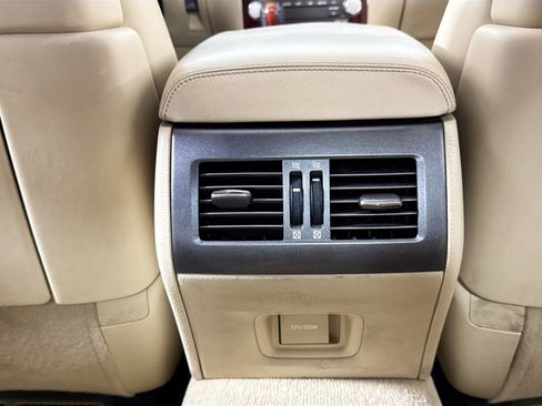 Used 2012 Lexus LS 460 image 32