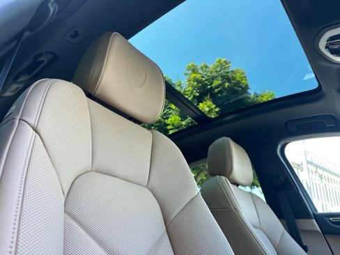 New 2026 Porsche Macan AWD/4WD image 18