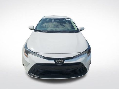 Used 2024 Toyota Corolla LE FWD image 7