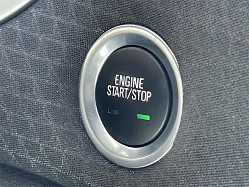 Used 2024 Chevrolet Malibu LT image 28