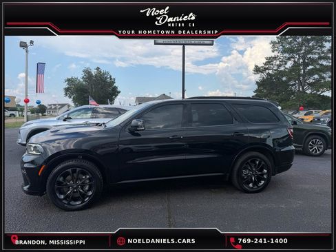Used 2023 Dodge Durango R/T RWD image 1