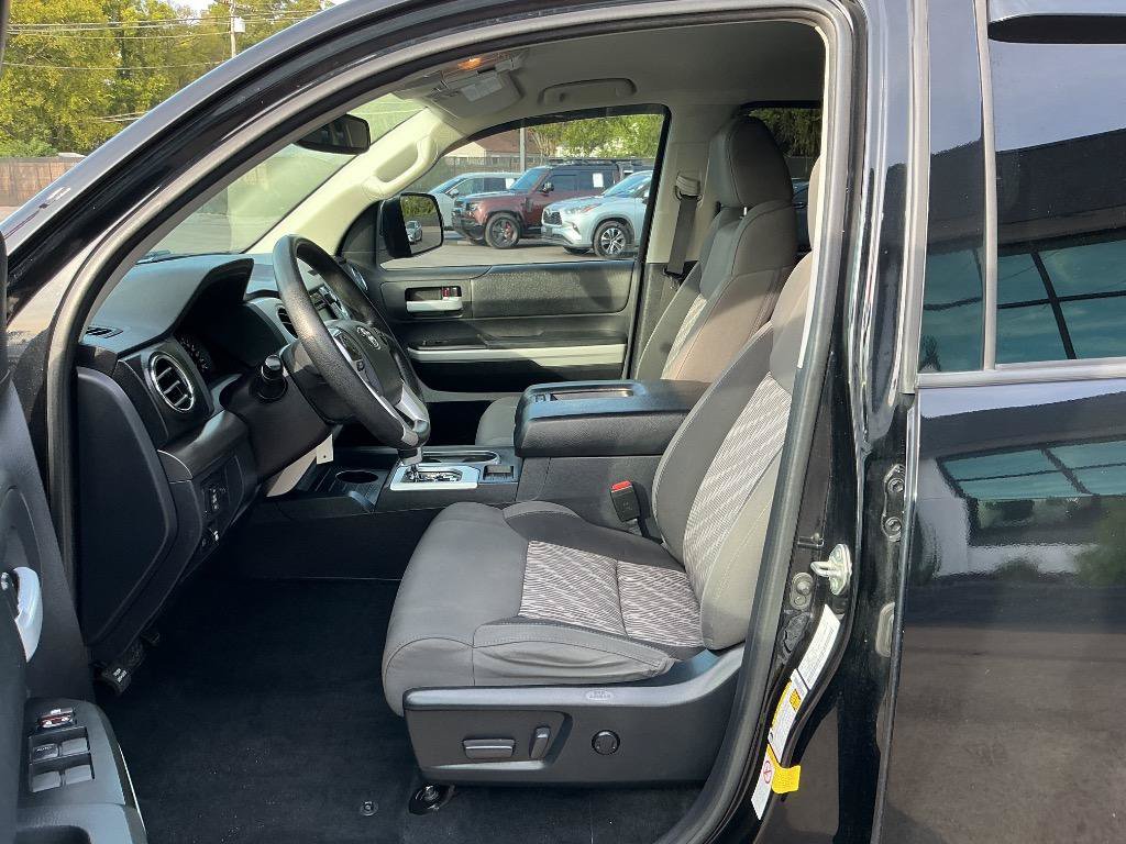 Used 2019 Toyota Tundra SR5 w/ SR5 Upgrade Package RWD image 15