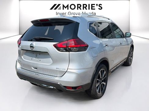 Used 2017 Nissan Rogue SL w/ SL Premium Package AWD/4WD image 5