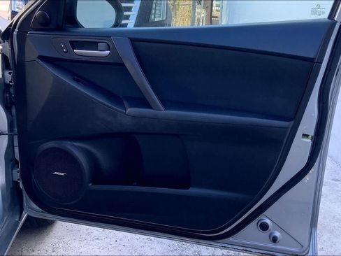 Used 2012 MAZDA MAZDA3 i Touring FWD image 27