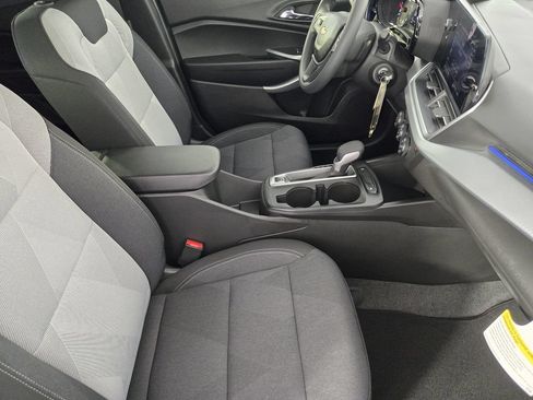 New 2026 Chevrolet Trax LS w/ Driver Confidence Package FWD image 15
