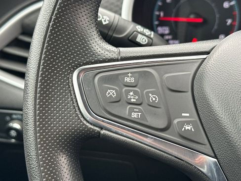 Used 2024 Chevrolet Malibu LT image 34