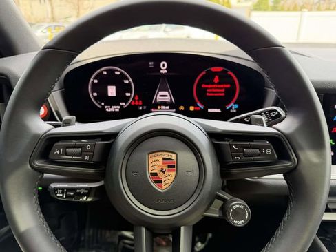 Certified 2026 Porsche Cayenne AWD/4WD image 29
