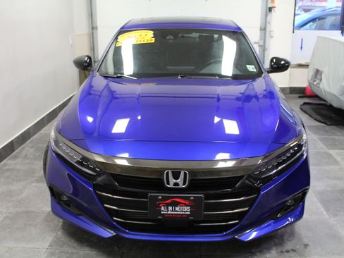 Used 2022 Honda Accord Sport image 2