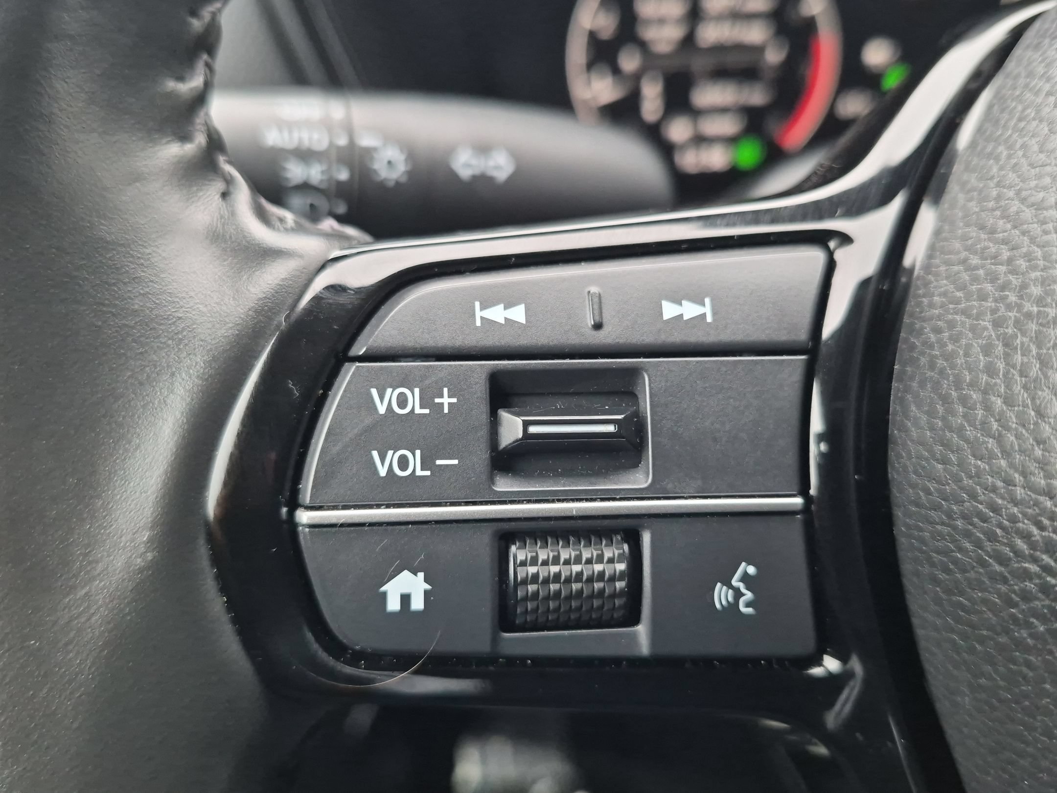 Certified 2024 Honda CR-V EX-L image 15