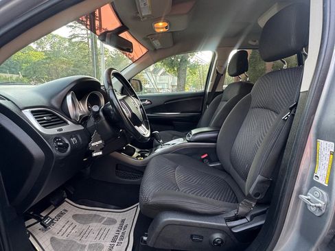 Used 2020 Dodge Journey SE w/ SE Popular Equipment Group image 20