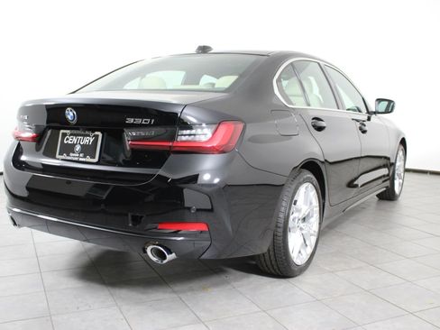 New 2026 BMW 330i xDrive Sedan w/ Premium Package image 9