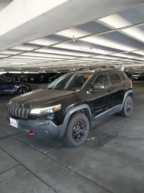 Used 2021 Jeep Cherokee Trailhawk AWD/4WD image 4