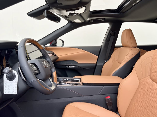 New 2026 Lexus RX 350 Premium FWD image 15
