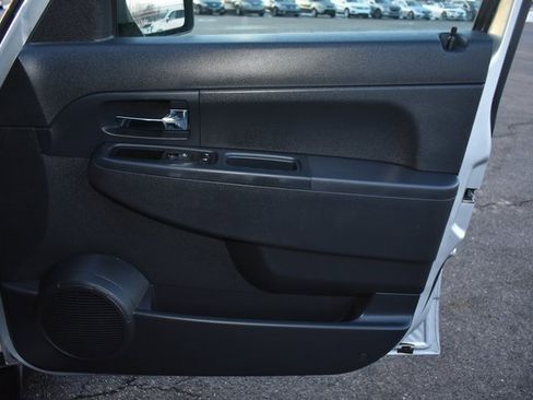 Used 2012 Jeep Liberty Sport w/ Popular Equipment Group image 35
