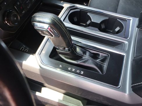 Used 2018 Ford F150 XLT w/ Equipment Group 302A Luxury AWD/4WD image 42