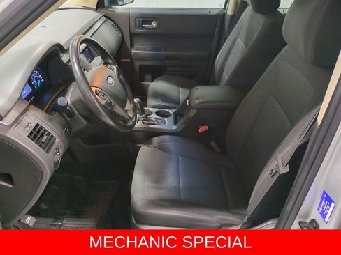 Used 2015 Ford Flex SE image 16