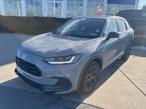 Used 2024 Honda HR-V Sport image 9