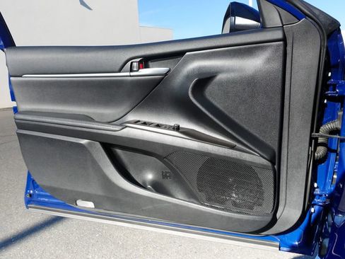 Used 2023 Toyota Camry XLE image 24