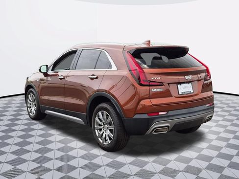 Certified 2021 Cadillac XT4 Premium Luxury w/ Cold Weather Package FWD image 5