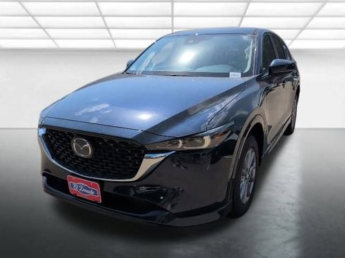 Used 2025 MAZDA CX-5 AWD 2.5 S w/ Preferred Package image 3