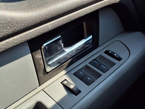 Used 2014 Ford F150 XLT w/ Equipment Group 302A Luxury AWD/4WD image 23