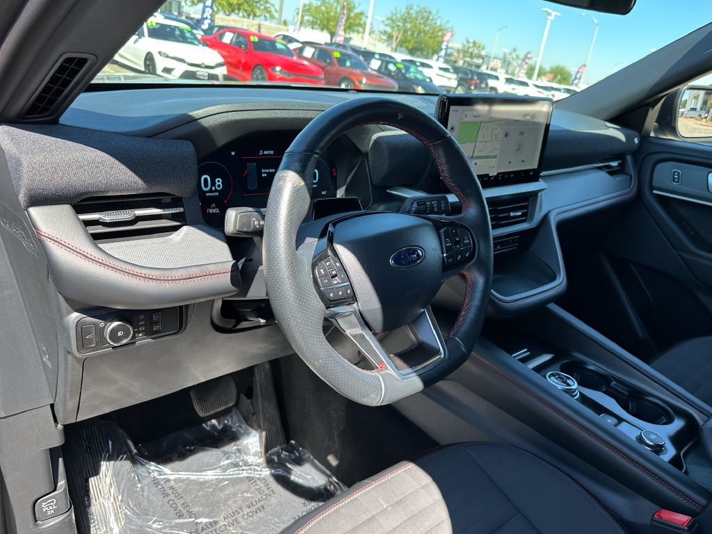 Used 2025 Ford Explorer ST-Line AWD/4WD image 24