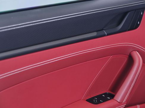 Used 2022 Porsche 911 GT3 image 29