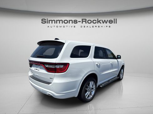 Used 2025 Dodge Durango GT AWD/4WD image 5