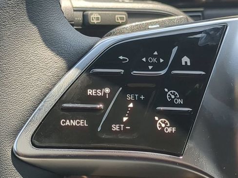Used 2026 Mercedes-Benz GLA 250 4MATIC image 11