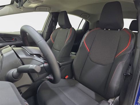 Used 2026 Toyota Prius SE image 16