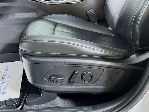 Used 2024 Kia Sorento SX AWD/4WD image 19