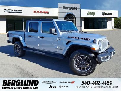 Used 2023 Jeep Gladiator Overland w/ Cold Weather Group