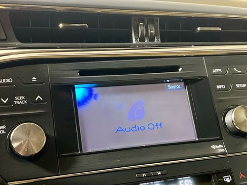 Used 2014 Toyota Avalon XLE Touring image 28