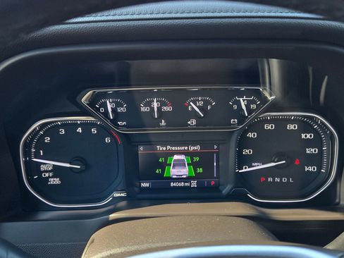 Used 2020 GMC Sierra 1500 SLT w/ SLT Premium Plus Package image 27