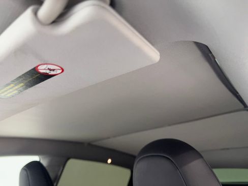 Used 2024 Tesla Model Y Long Range image 69