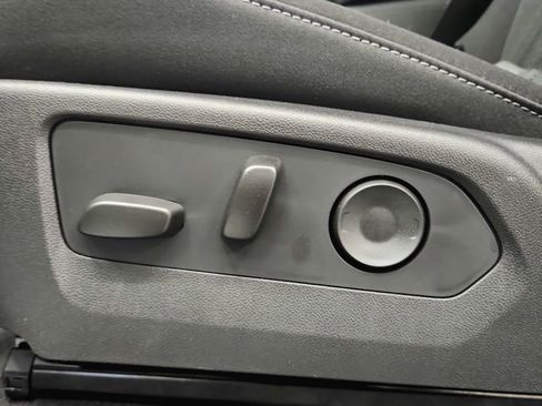 New 2026 Chevrolet Colorado LT RWD image 31